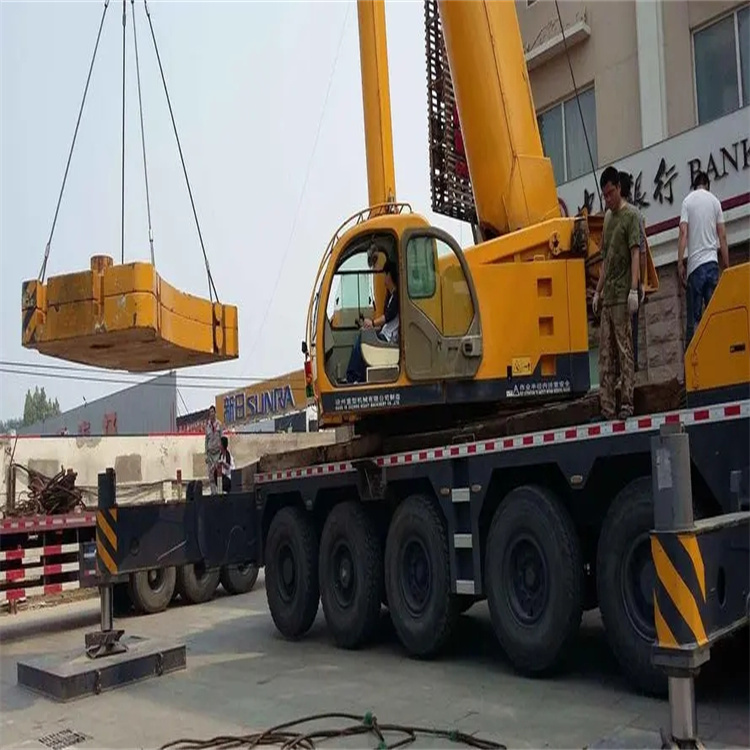 博罗当地吊车出租|机器吊装|75吨|工厂搬迁服务