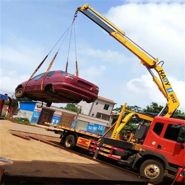 博罗吊车吊汽车的正确方法